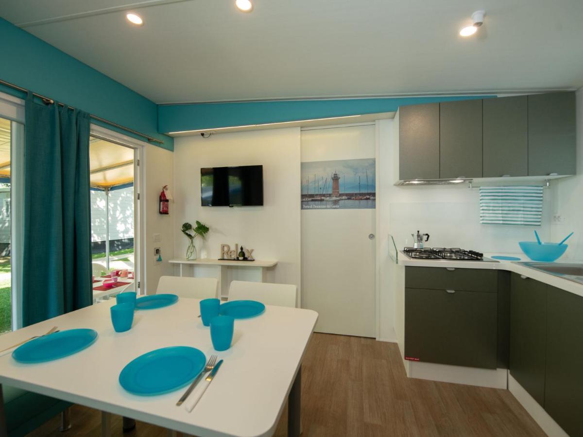 Holiday Home Garda Blue By Interhome Rivoltella del Garda Eksteriør bilde