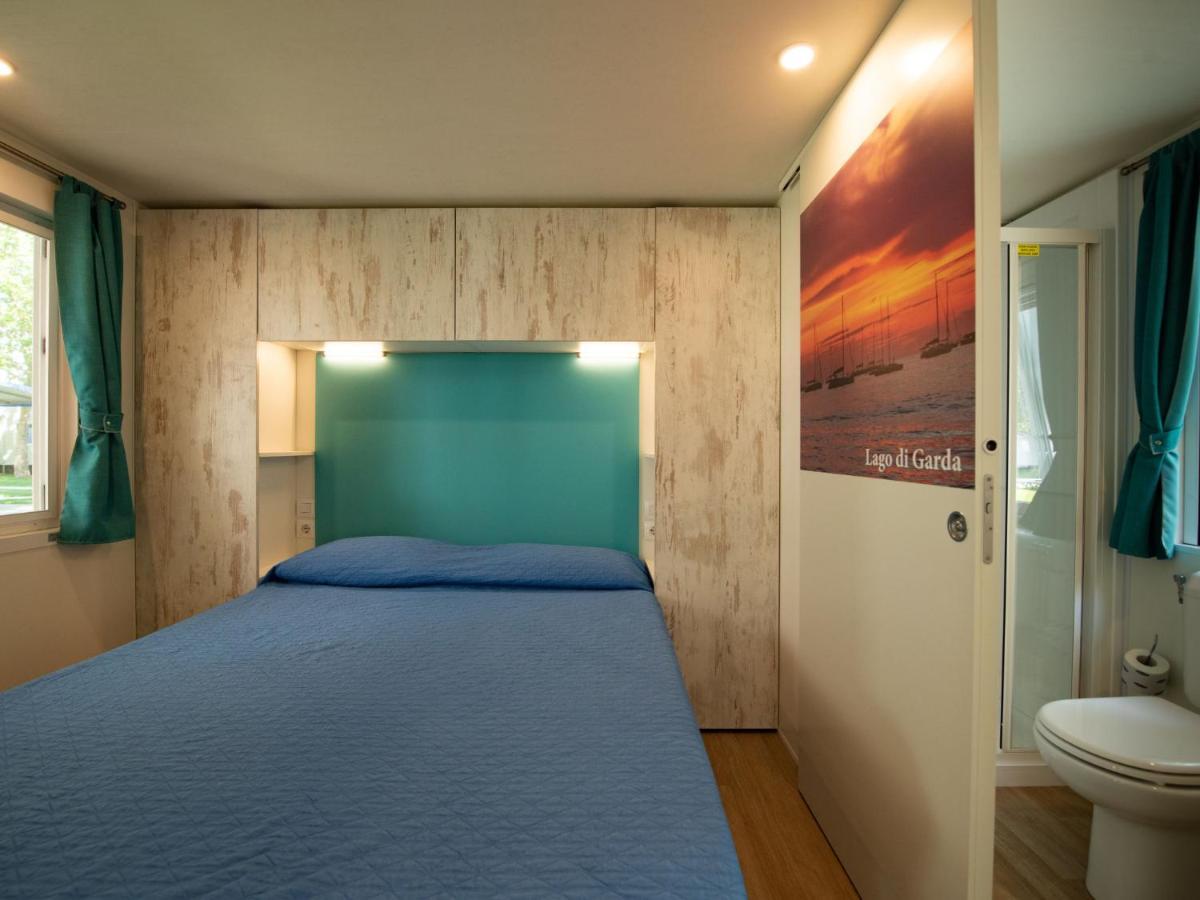 Holiday Home Garda Blue By Interhome Rivoltella del Garda Eksteriør bilde
